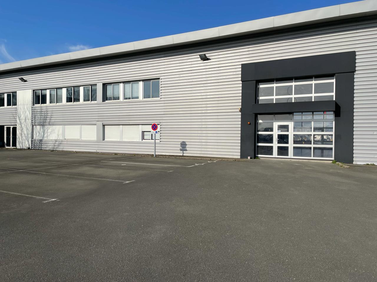 Local d'activité Bouguenais 959m² Location local d'activité Bouguenais Loire-Atlantique OLACT2530425 1